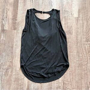 Michael stars Cut Out Tank Top black medium large